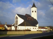 Suchá Loz - kostel sv. Ludmily (autor: Palickap)